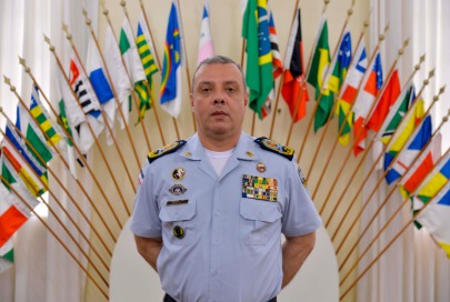Coronel Douglas Caus
