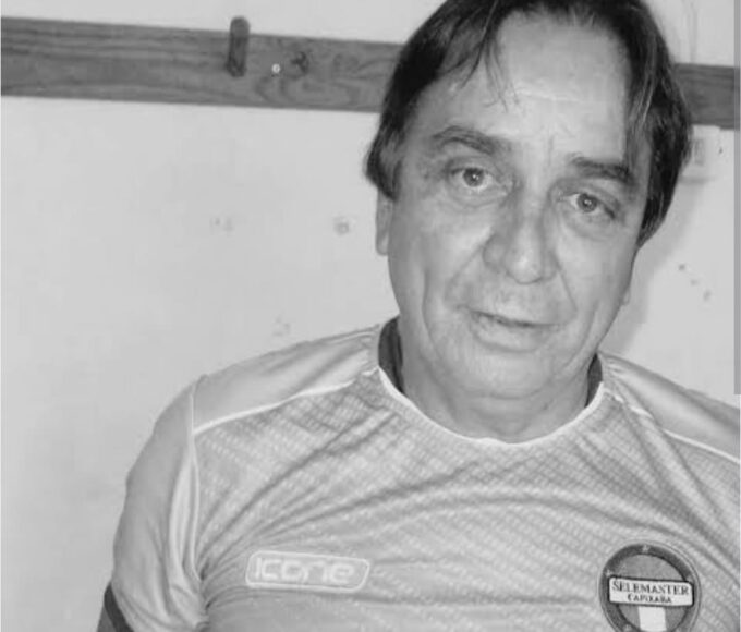 Ele conquistou seis títulos capixabas com o Rio Branco, sendo três como jogador e três como técnico.