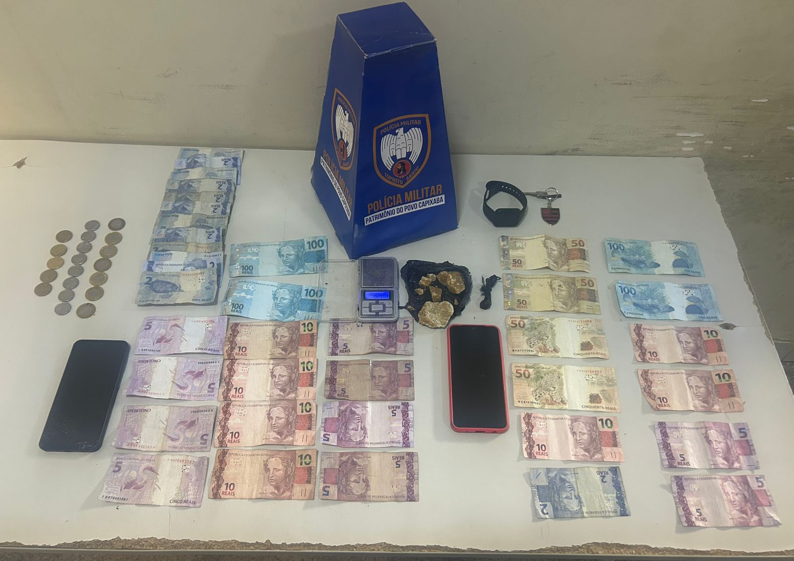 10º BPM REALIZA APREENSÕES EM GUARAPARI