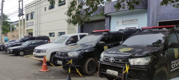 Polícia cumpre mandados de prisão em Anchieta contra suspeitos de tentativa de homicídio