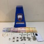 Ações policiais resultam em recuperação de veículo e apreensões de drogas em Guarapari