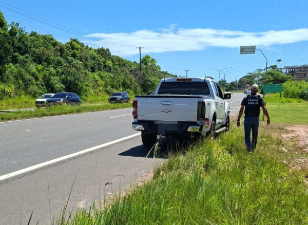 DHPP de Vila Velha prende homem por furto de veículo e recupera caminhonete