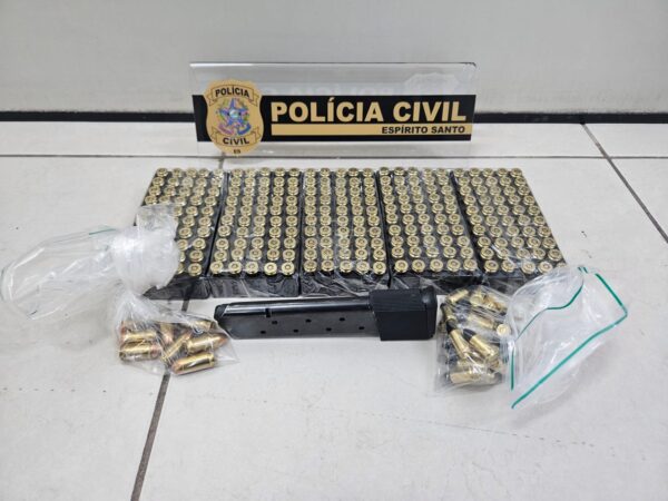 Deic apreende 288 munições de calibre restrito em área de mata na zona rural de Cariacica  