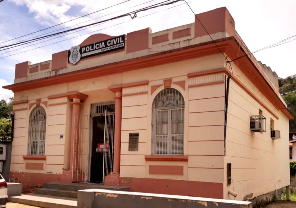 Polícia Civil prende suspeito de extorsão contra ex-namorada em Santa Leopoldina