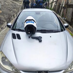 Carro apreendido nessa ação 