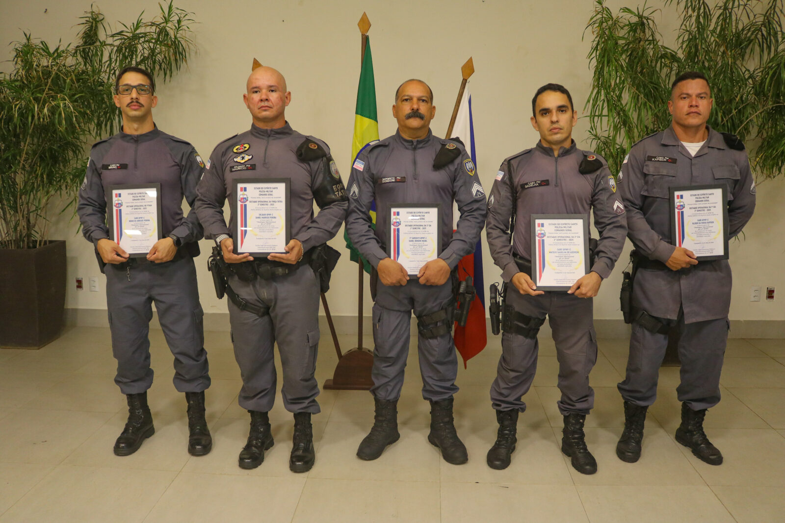 10º BATALHÃO REALIZA SOLENIDADE DE DESTAQUE OPERACIONAL E ENTREGA DE MEDALHAS EM GUARAPARI