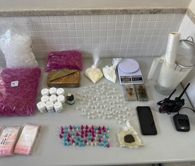 DHPP de Vila Velha prende suspeito por tráfico de drogas no bairro Argolas