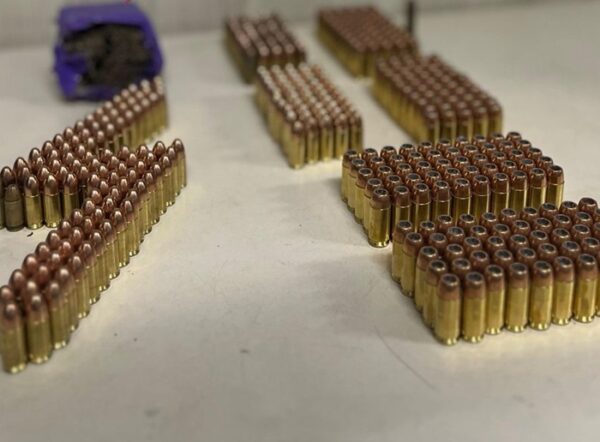 Força Tática da 17ª Cia Independente realiza prisão e apreende armas, munições e entorpecentes em Vila Velha