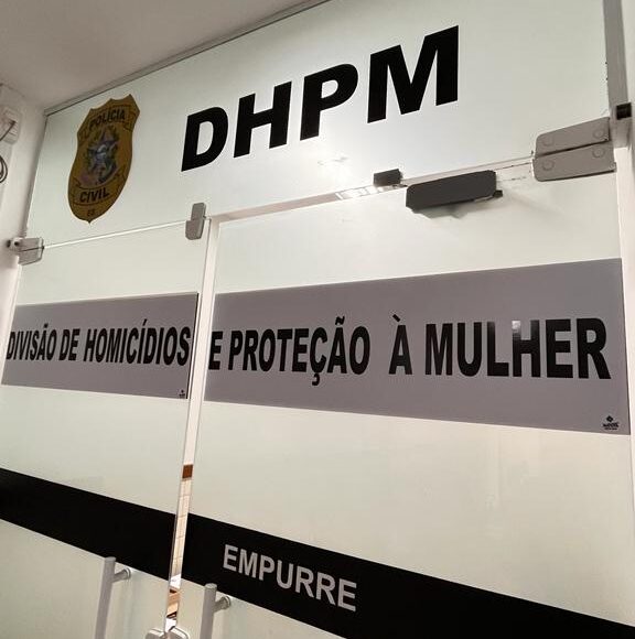 PCES - DHPM prende suspeita de tentativa de homicídio na Serra  