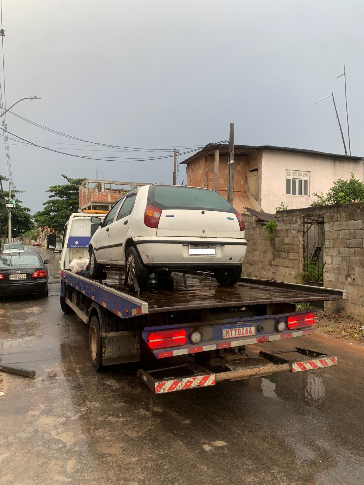 Polícia Militar realiza apreensões de drogas, recupera veículos e cumpre mandado em Guarapari