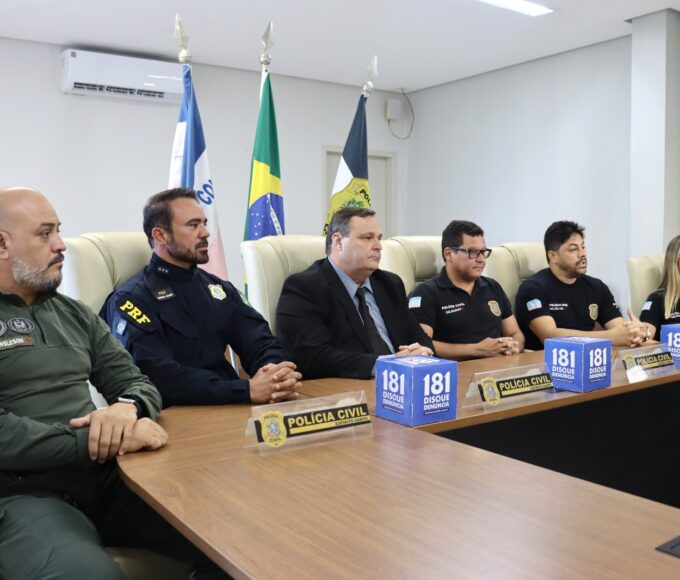 Polícia apreende R$ 200 mil que seriam utilizados por organização criminosa para compra de armas no Rio de Janeiro