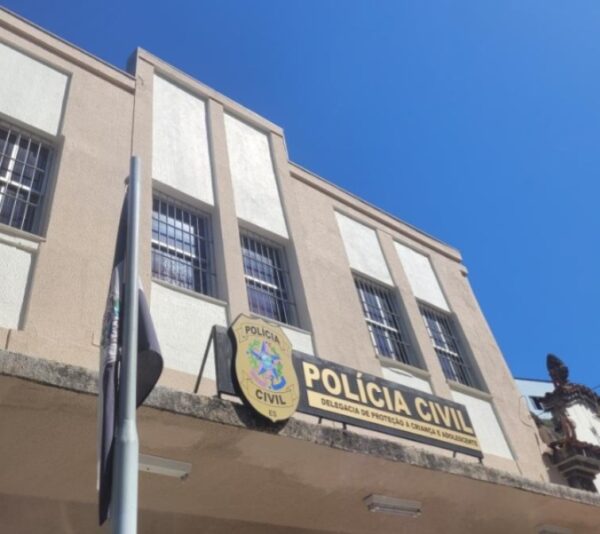 DPCA e Guarda Municipal prendem suspeito de estuprar a própria filha de 8 anos em Cariacica