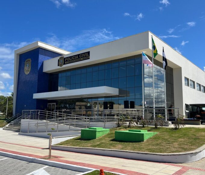 PCES cumpre mandado contra suspeito de roubo à joalheria em Aracruz