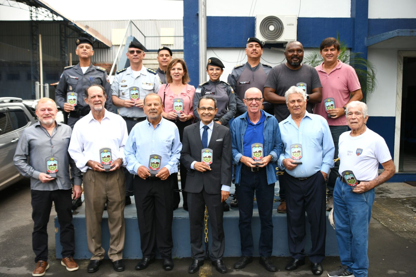 4º BPM realiza homenagem aos ex-comandantes da Unidade