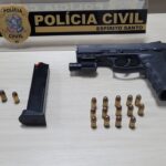 DHPP de Vila Velha prende investigado por homicídio e apreende arma durante operação policial