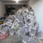 PCES localiza fábrica de linha chilena e depósito clandestino de fogos de artifício durante operação em Cariacica