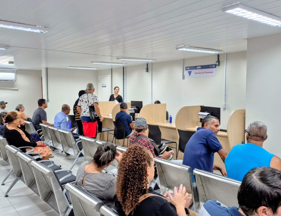 Farmácia Cidadã Estadual em Cariacica volta a atender a população no CRE Metropolitano