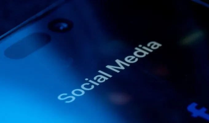 Europa lança versão pública do W, rede social que competirá com o X